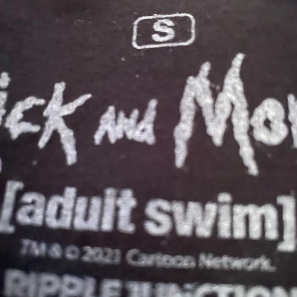 Rick and Morty Pickle Rick Black Adult Size Small Short Sleeve graphic t-shirt - Picture 3 of 5